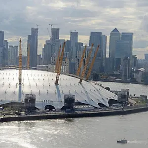 Canary Wharf , Лондон Великобритания